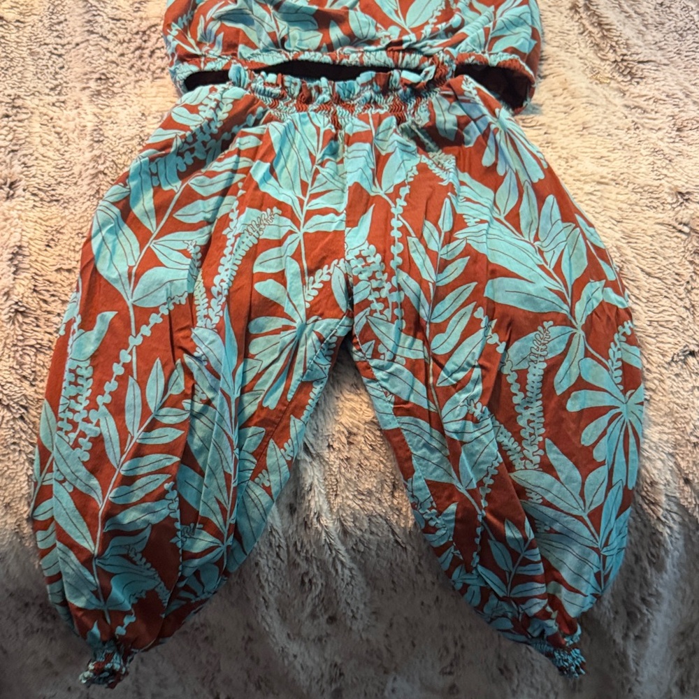Floral Kids Janie and Jack Hawaiian print Set - Picture 2 of 8
